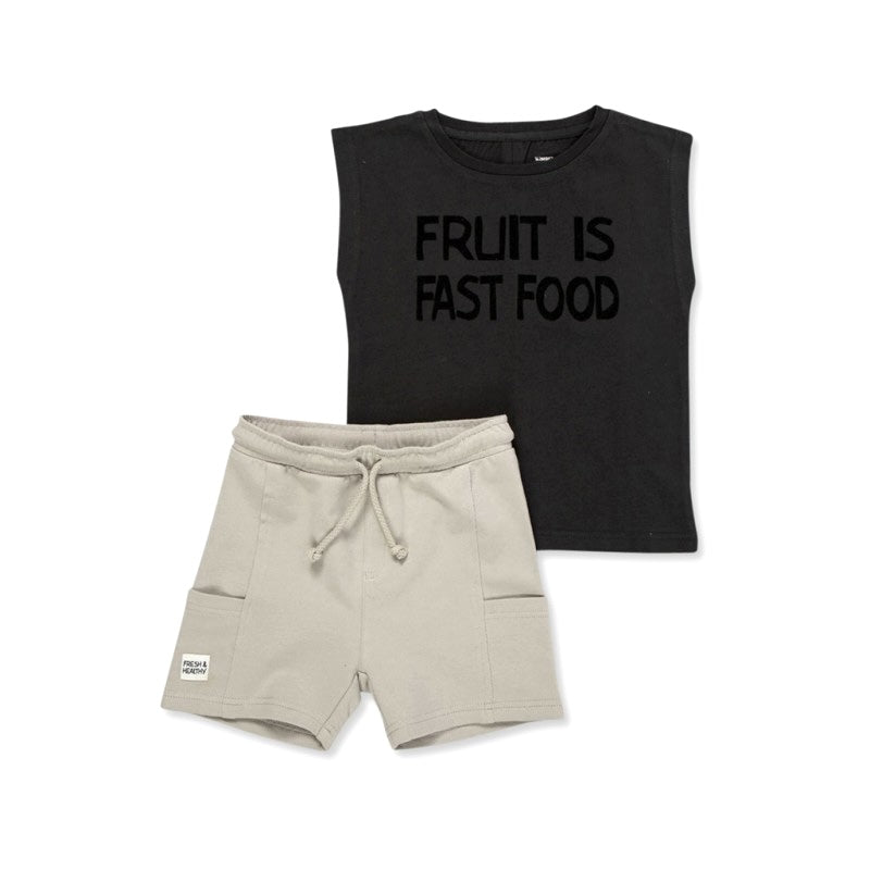 Conjunto de playera con shorts 'Fruit is fast food'